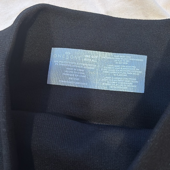 One5One Fuzzy Leggings - Picture 4 of 4